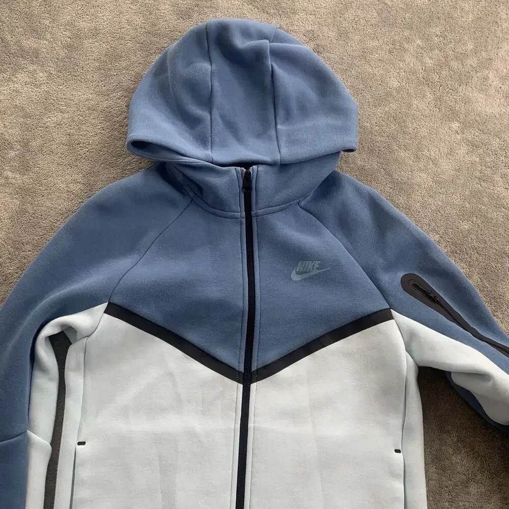 Nike Tech Fleece Hoodie Boy's Large Blue Full Zip Sweatshirt Jacket HV5867-474